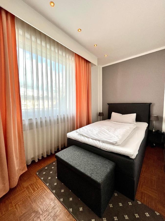 Schloß Holte-Stukenbrock Hotel & Restaurant Westhoff מראה חיצוני תמונה