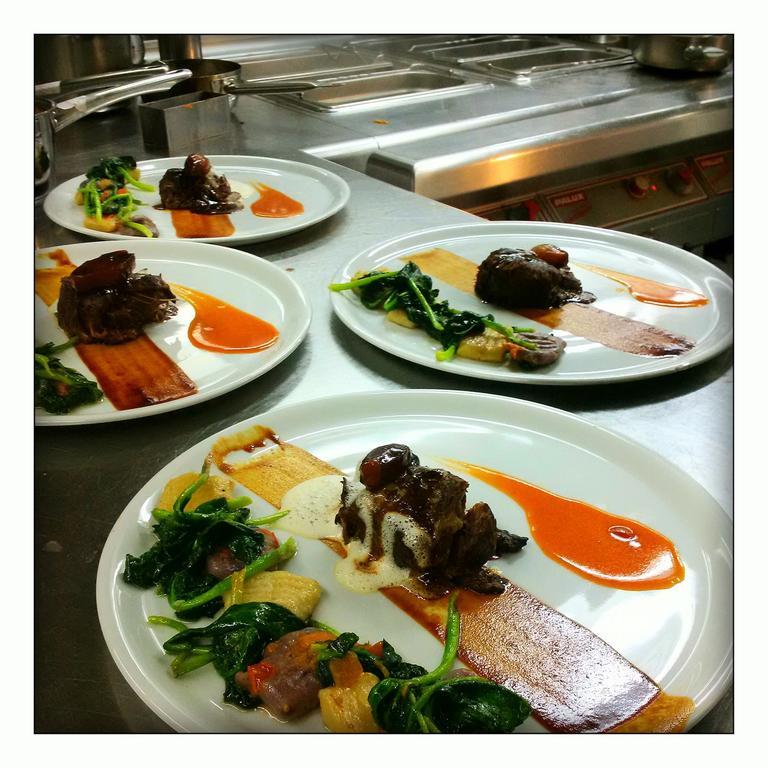 Schloß Holte-Stukenbrock Hotel & Restaurant Westhoff מראה חיצוני תמונה