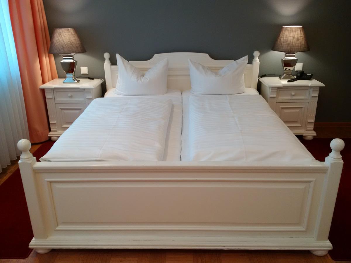 Schloß Holte-Stukenbrock Hotel & Restaurant Westhoff מראה חיצוני תמונה